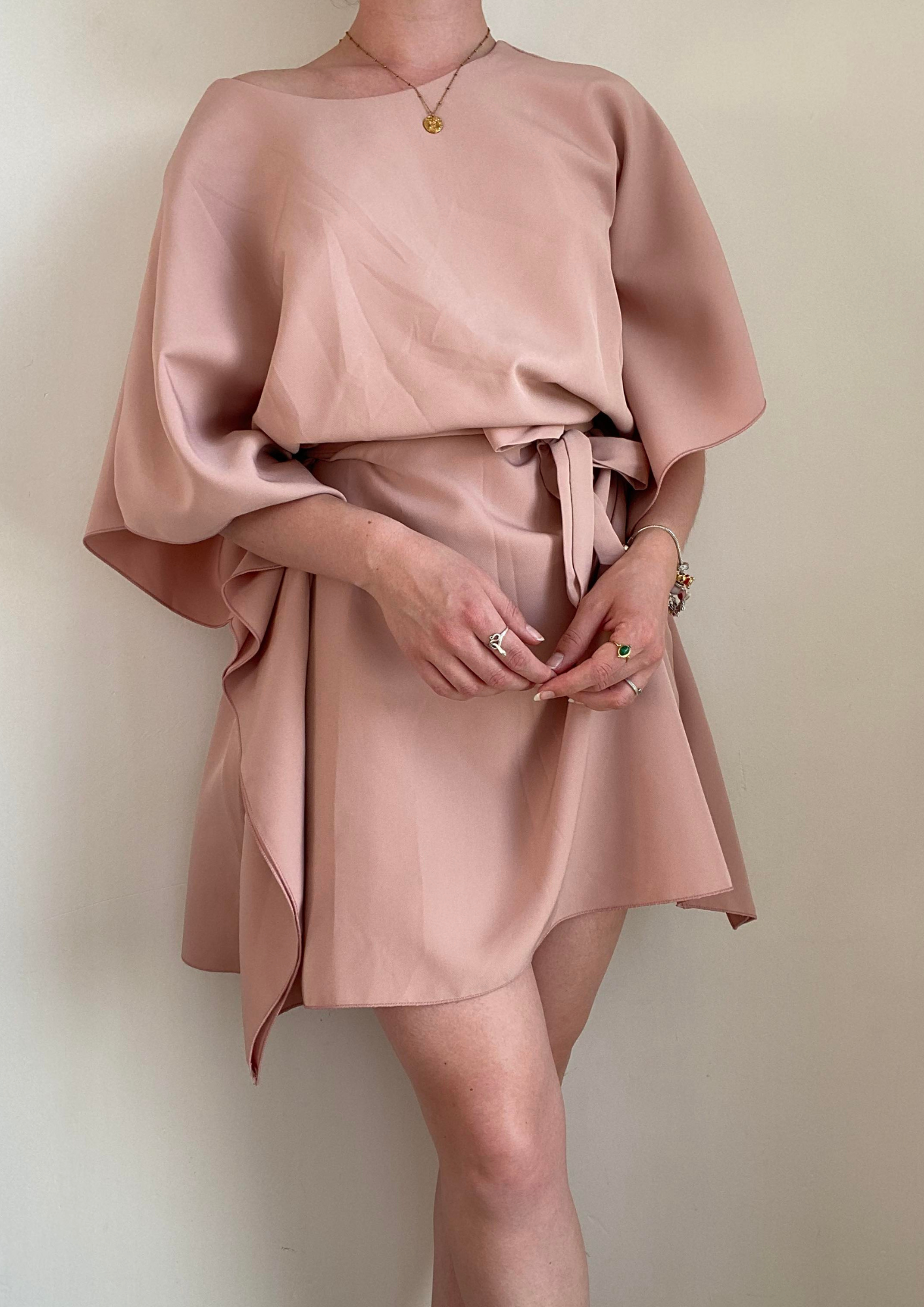 Robe à volants rose