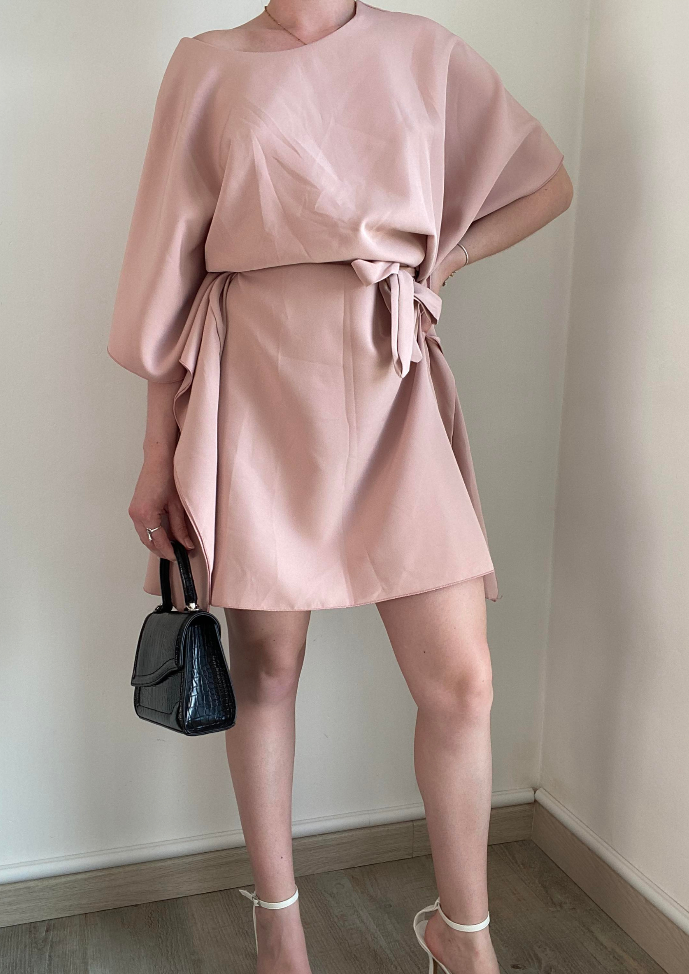 Robe à volants rose
