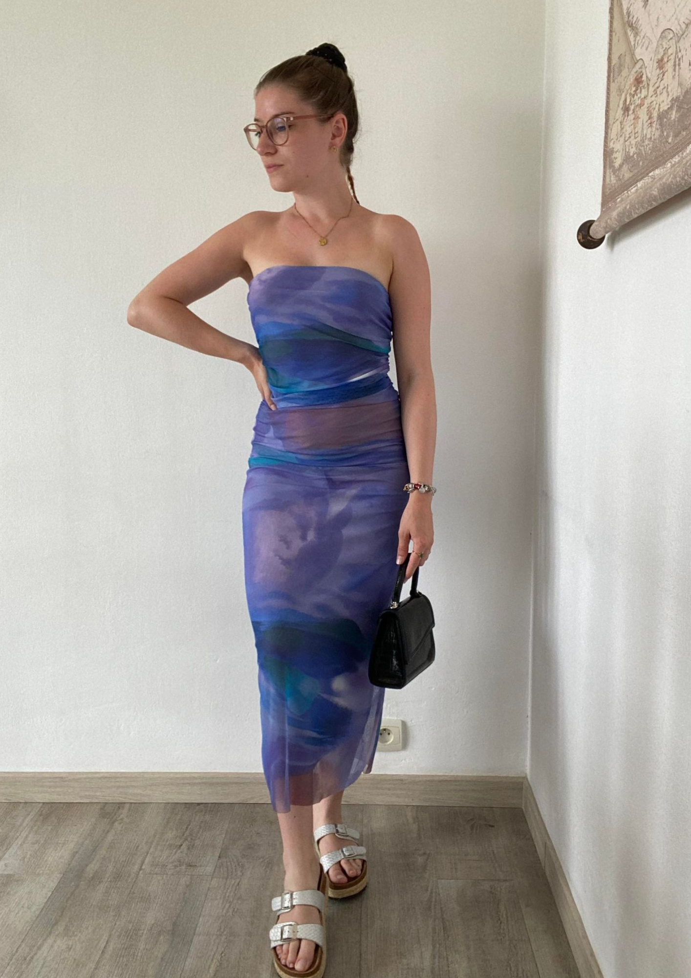 Robe longue moulante en tulle lilas