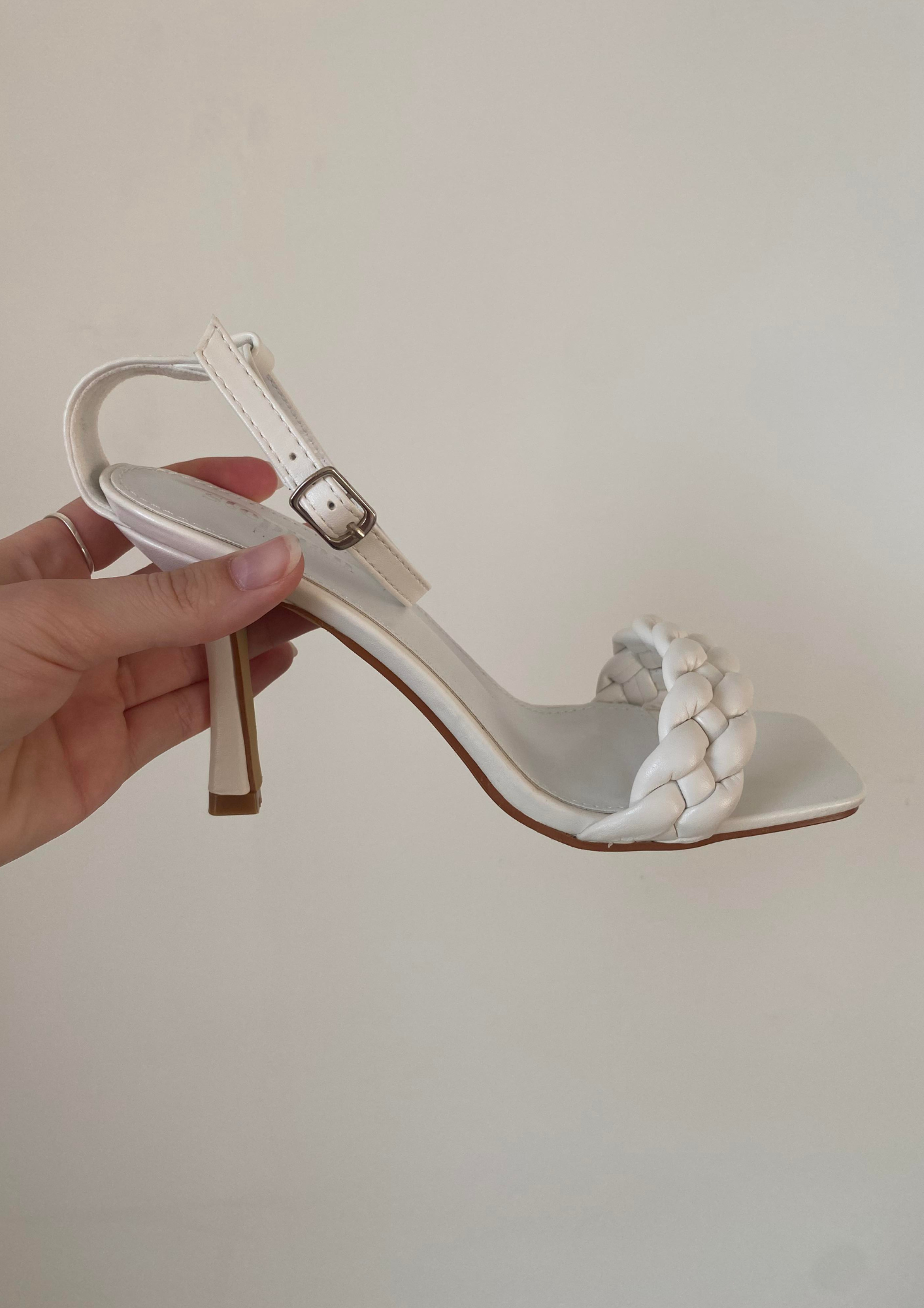 Escarpins avec bride tressée